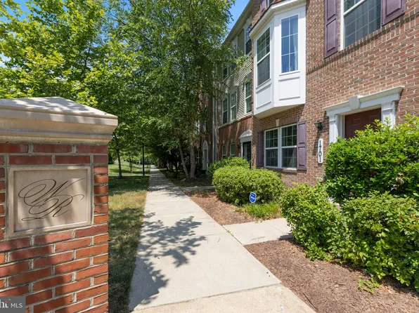 1707 Fernwood Dr, Upper Marlboro, MD 20774