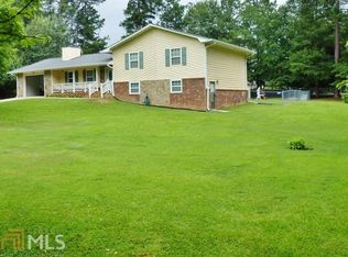 3494 Broxton Ln, Snellville, GA 30039