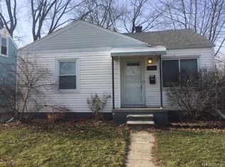 21801 Shakespeare Ave, Eastpointe, MI