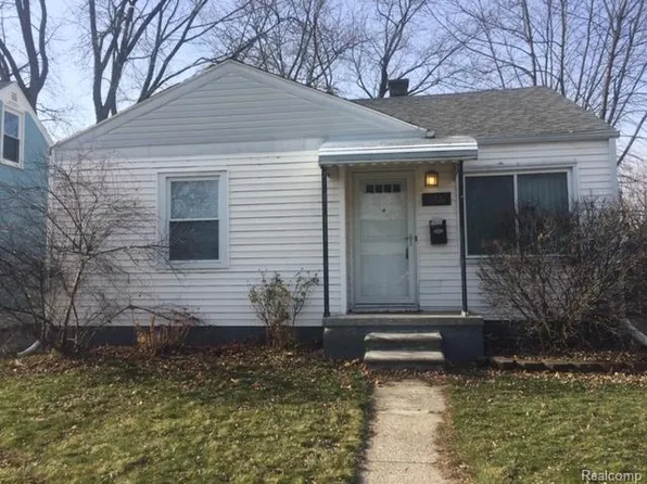 21801 Shakespeare Ave, Eastpointe, MI 48021