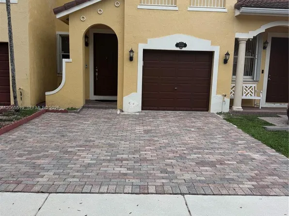 15069 SW 9th Way #0, Miami, FL 33194