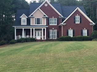 1021 Spring Lake Dr, Bishop, GA 30621