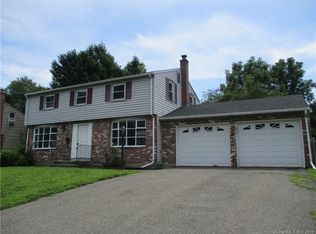 34 Betty Rd, Enfield, CT 06082