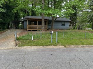 8866 Creekwood Ct, Riverdale, GA 30274