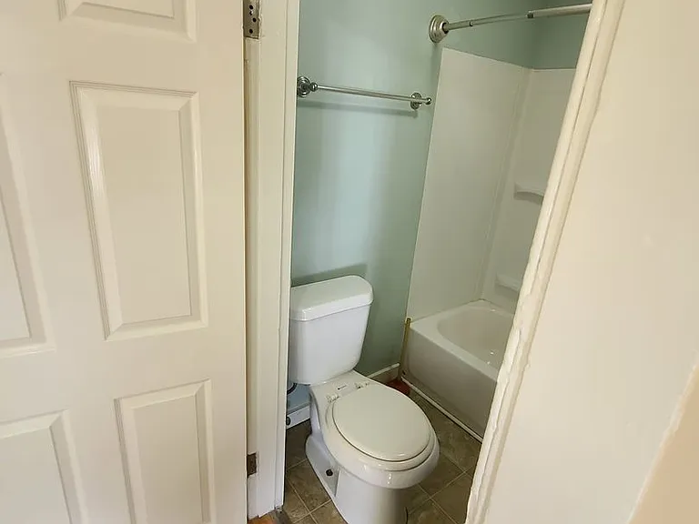 207 Pine St #209 — Photo 11