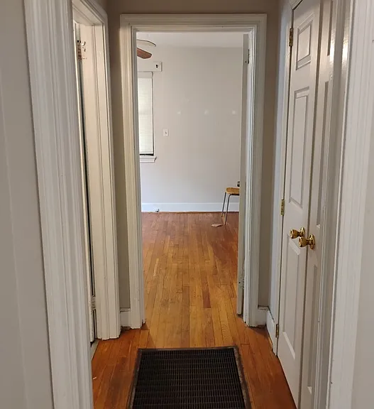 1007 Rosehill Ave — Photo 9