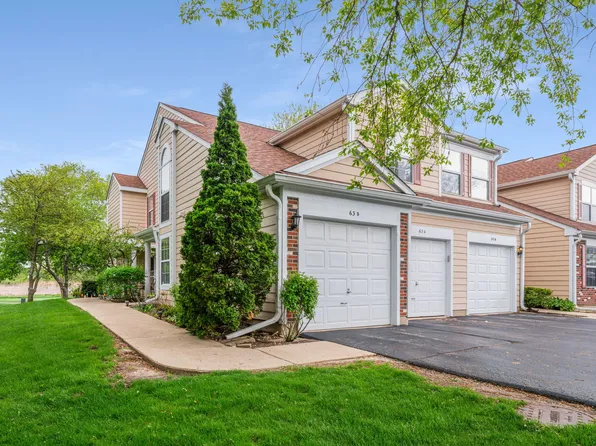 63 Tyler Ct #B, Streamwood, IL 60107