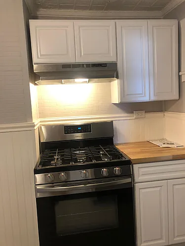 27 Hudson Ave Photo 1