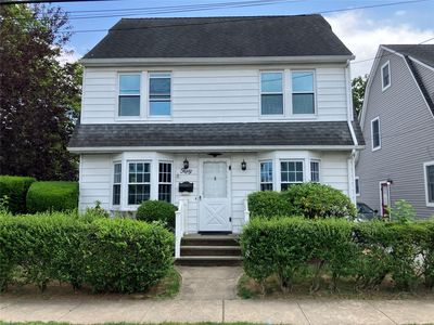 50 Fordham Street, Williston Park, NY, 11596