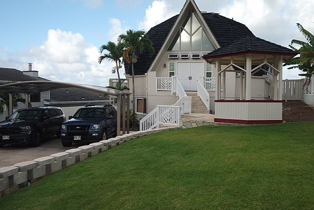 Front Of House with Gazebo