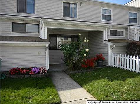 1st image of 22 Anita St
