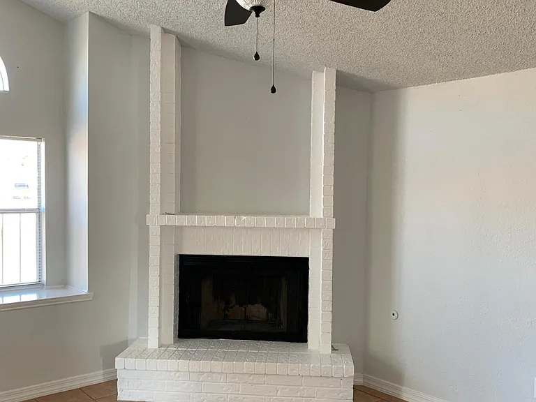 11640 Scott Simpson Dr — Photo 3