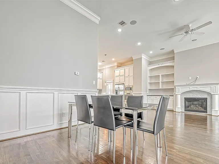 2113 Bidwell Dr — Photo 19