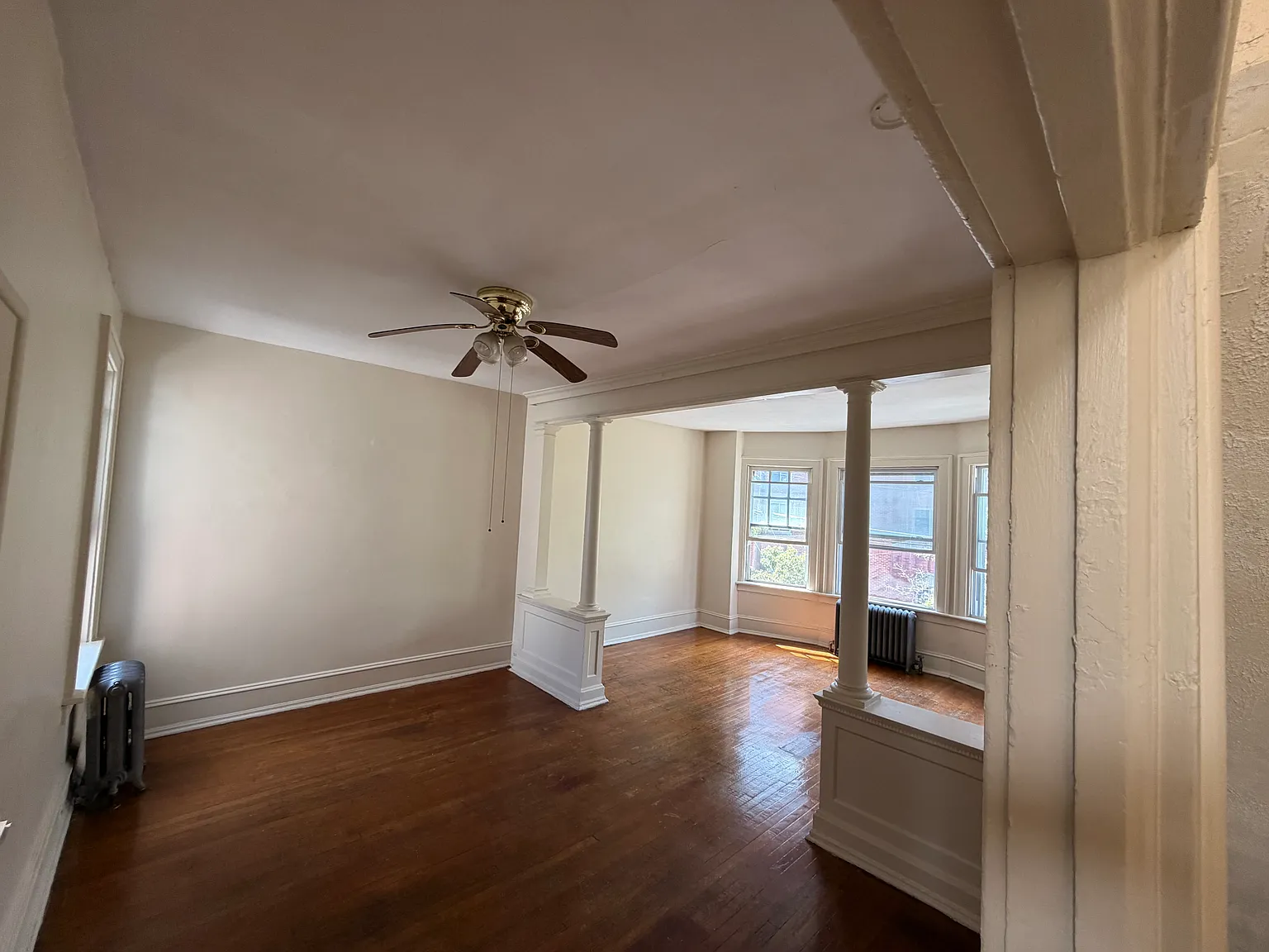 2 bed, 1050 sqft, $1,580 — Photo 3