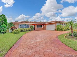 5100 Roosevelt St, Hollywood, FL 33021