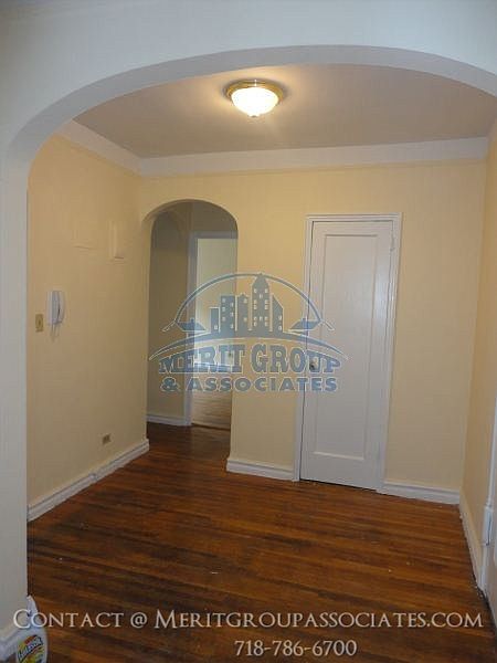 1st image of 4130 46th St APT 3C