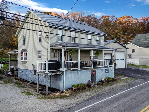 1018 Station Rd, Twin Rocks, PA 15960