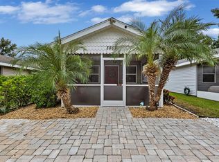 3867 Almond Ave, Sarasota, FL 34234