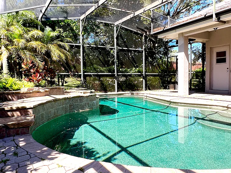 885 Oak Landings Ct — Photo 26