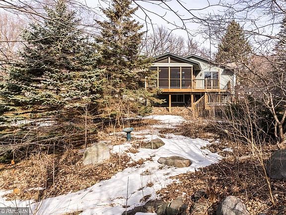 4th image of 15219 Crystal Dr W