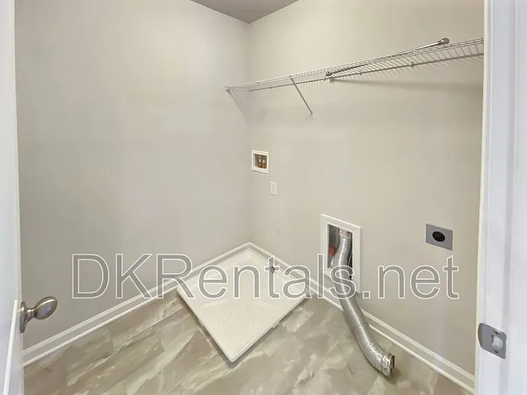 213 Auburn Station Dr — Photo 25