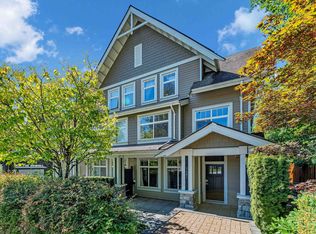 7401 Columbia St, Vancouver, BC V5X4X4