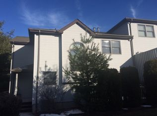 92 McBee Ct, Monroe, NY 10950