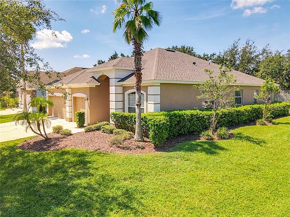 5th image of 4440 Flora Vista Dr