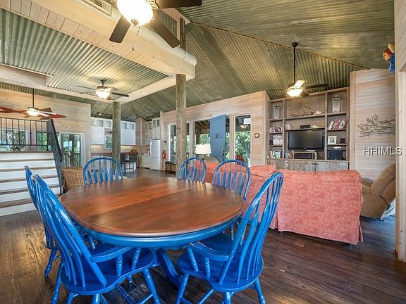 2nd image of 1 Old House Cay Is
