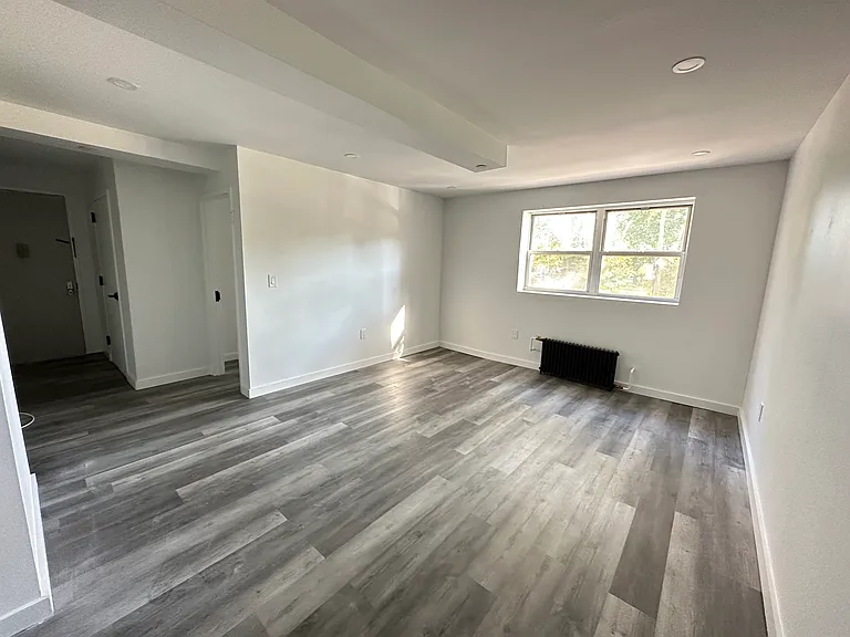 853 Halsey St #6A — Photo 1