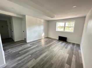 853 Halsey St #6A, Brooklyn, NY 11233