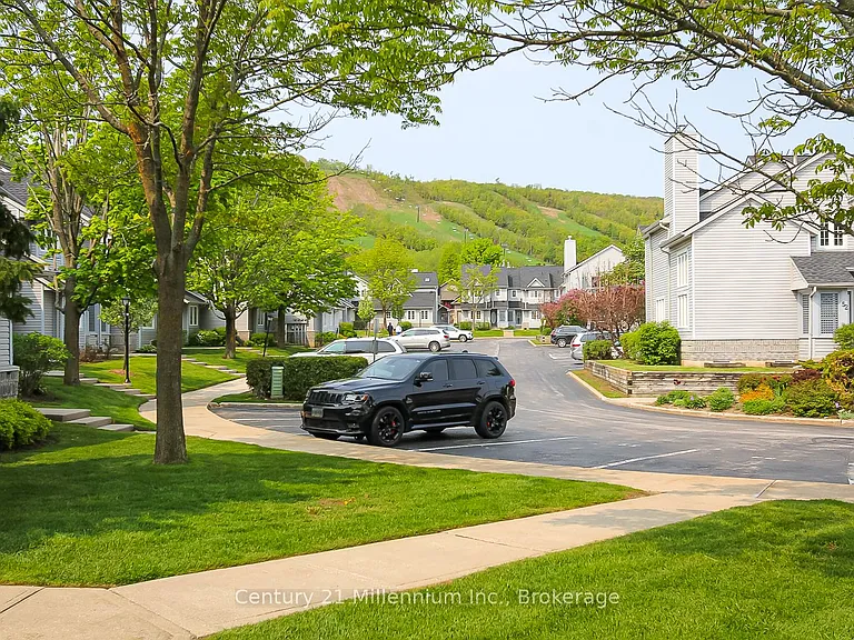146 Settlers Way #36 — Photo 33
