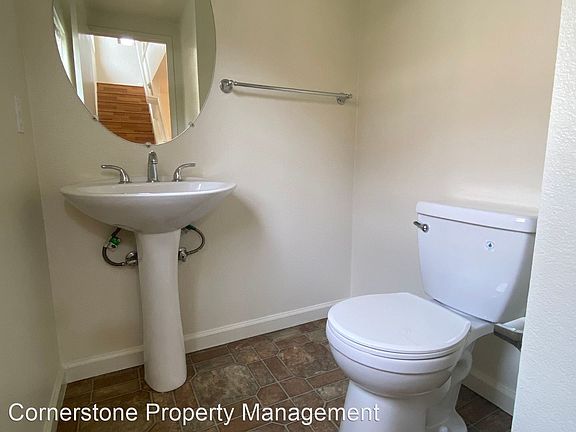 5th image of 1593 Firestone Dr