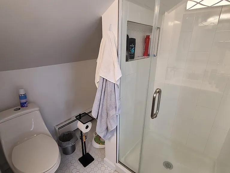 404 Henry St #2 — Photo 7