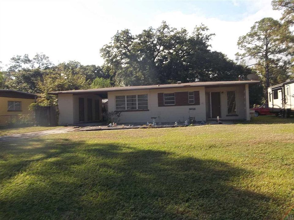 1st image of 214 Saint Regis Dr