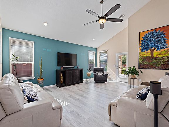 5th image of 16521 Pallazo Dr