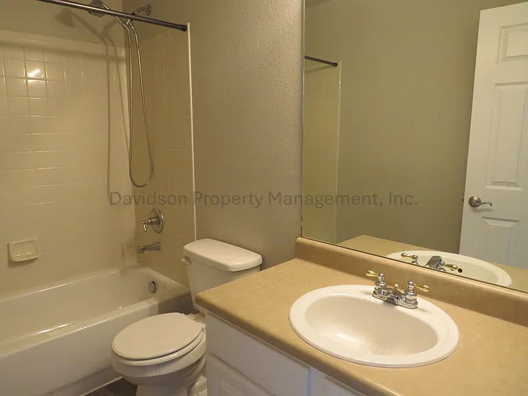 1791 Riverwalk Pkwy — Photo 16