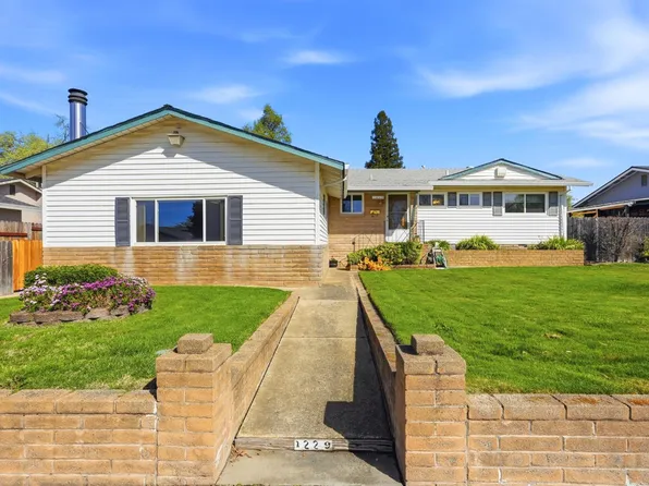 1229 School St, Folsom, CA 95630