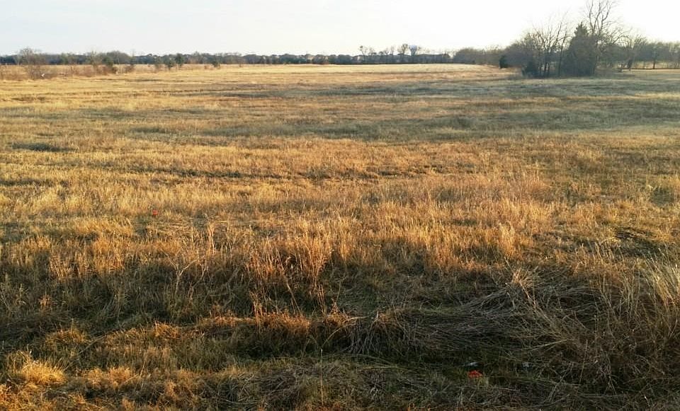 2nd image of Gregory Ln