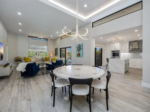 6814 Pelican Bay BLVD #1203, NAPLES, FL 34108