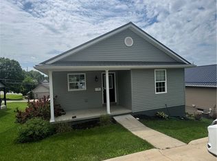 357 E Liberty St, Millersburg, OH 44654
