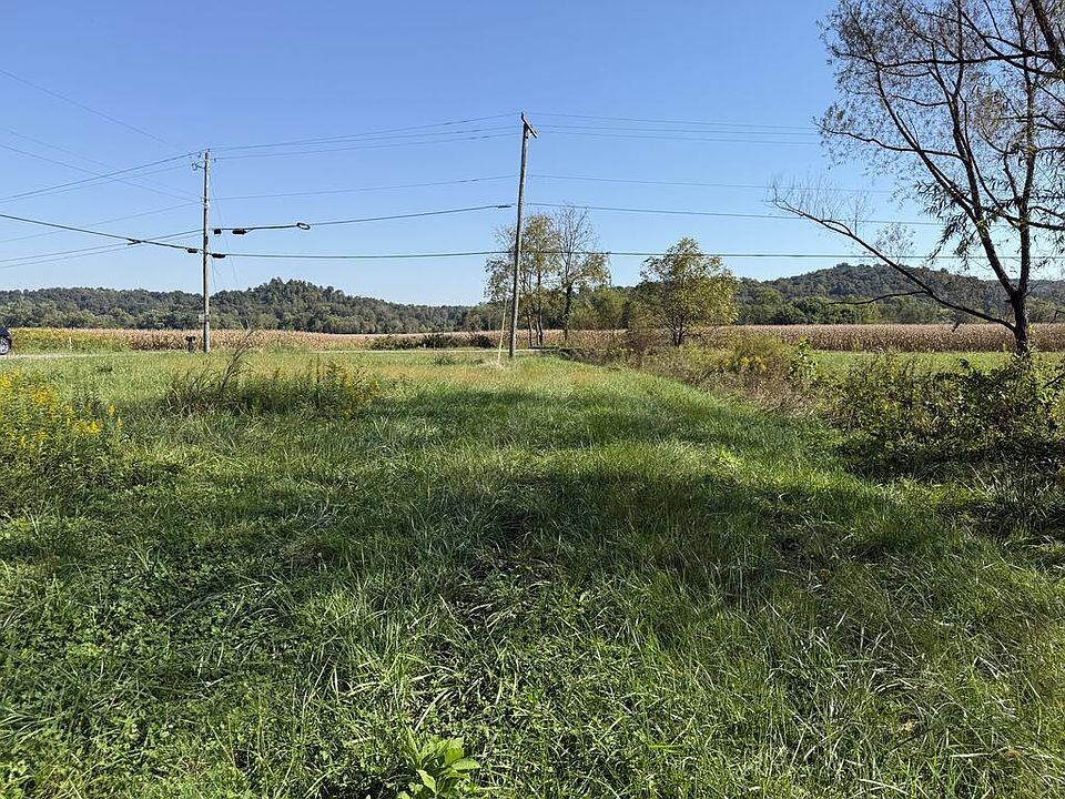 1st image of 2404 Carver Rd