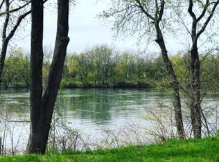 40 Old River Rd, West milford, NJ 08848