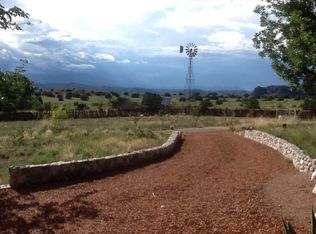 132a County Road 84 C, santa Fe, NM 87506