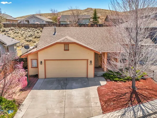 920 W Golden Valley Rd, Reno, NV 89506