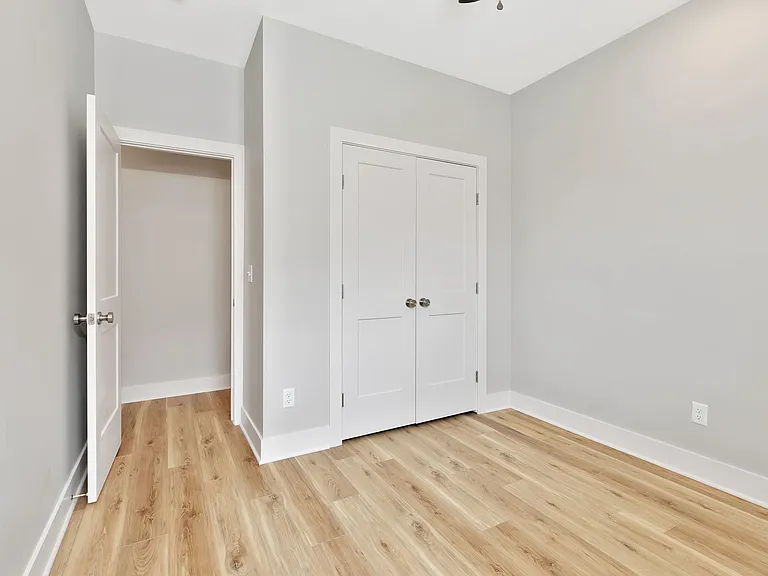 1102 SE 10th Ter — Photo 21