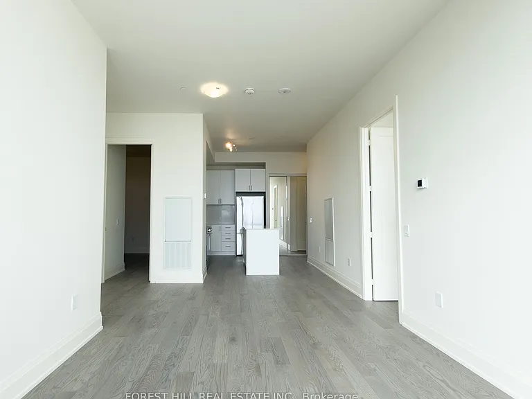 27 Korda Gate #Penthouse 108 — Photo 12