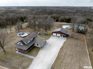 1019 E 2200th St, Liberty, IL 62347