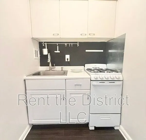 1727 Massachusetts Ave NW #606 — Photo 6