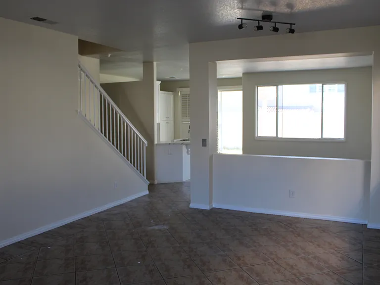 11833 Worcester Dr — Photo 20